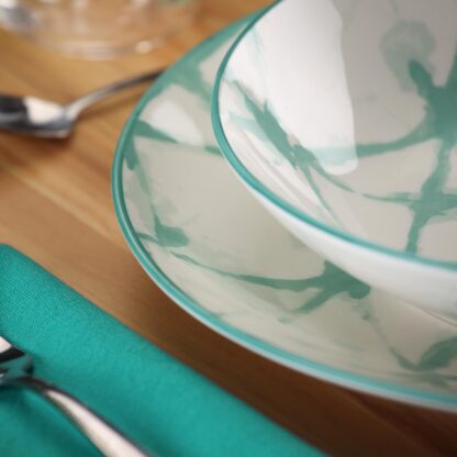 18-PIECE TURQUOISE POMPEIA DINNER SET - Image 3