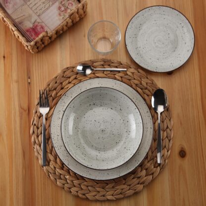 18-PIECE LUA BEIGE DINNER SET - Image 2