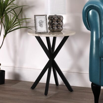METALLIC BASE LAMP W/ SQUARE SHADE - Image 2
