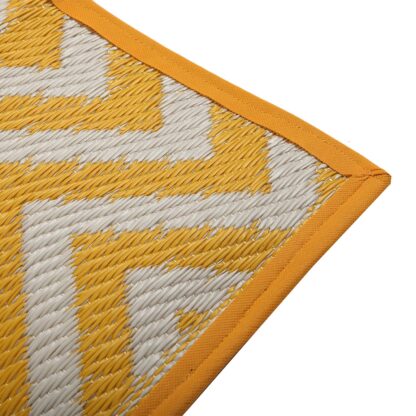 YELLOW STRIPS CARPET - Image 4