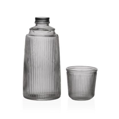 BLACK GLASS BOTTLE WITH CUP
