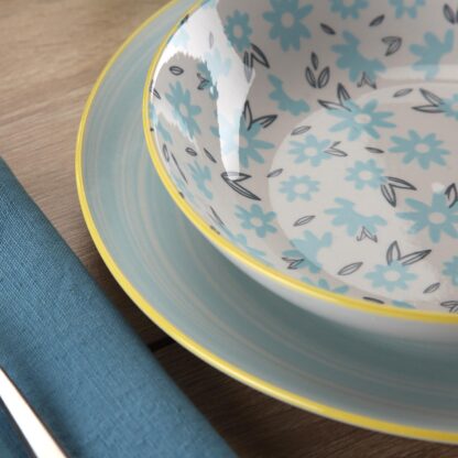 18-PIECE BLUE BREEZE DINNERWARE - Image 3