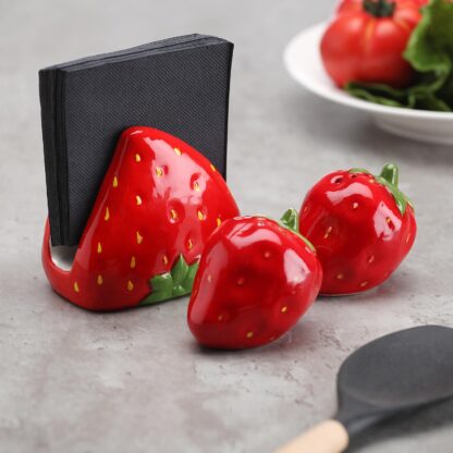 STRAWBERRY SALT AND PEPPER SET - Image 2