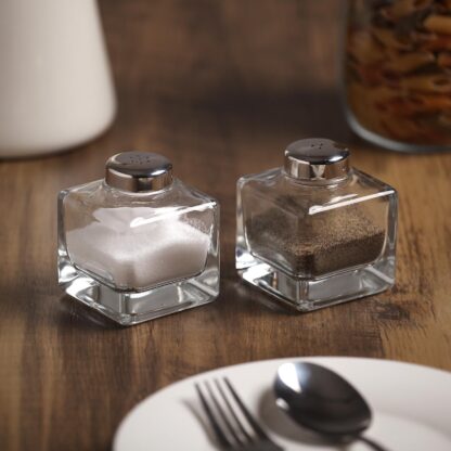 SALT AND PEPPER SHAKER - Image 2