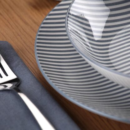 18-PIECE BLUE STRIPED DINNER SET - Image 3
