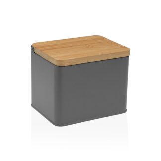 SALT SHAKER WITH WOODEN LID