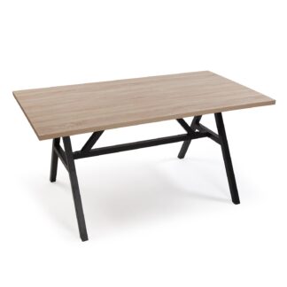 BLACK SAGAS DINING TABLE